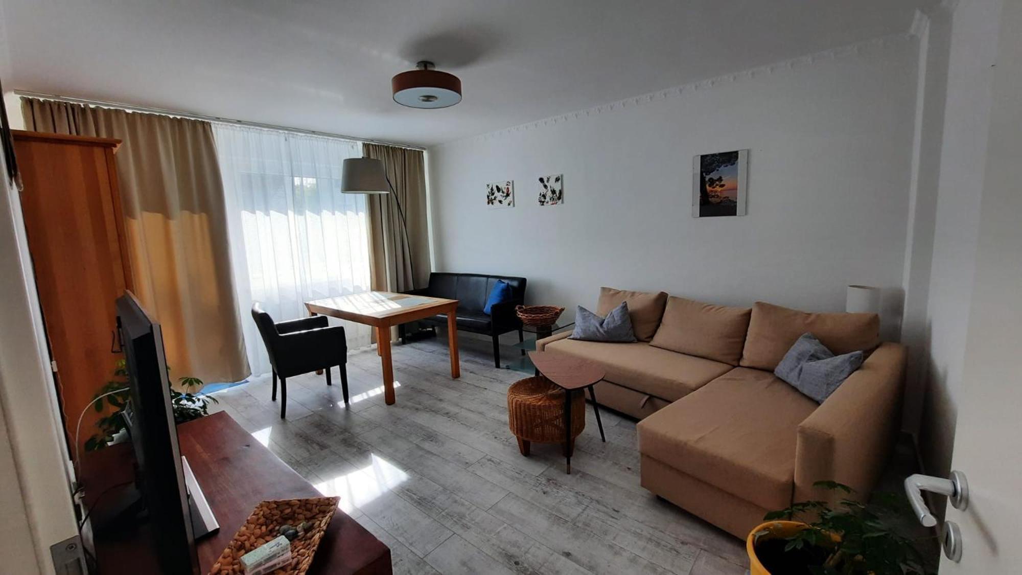 Ruhig Gelegene 2-Zi Fewo, Wallbox, Balkon Essen Buitenkant foto