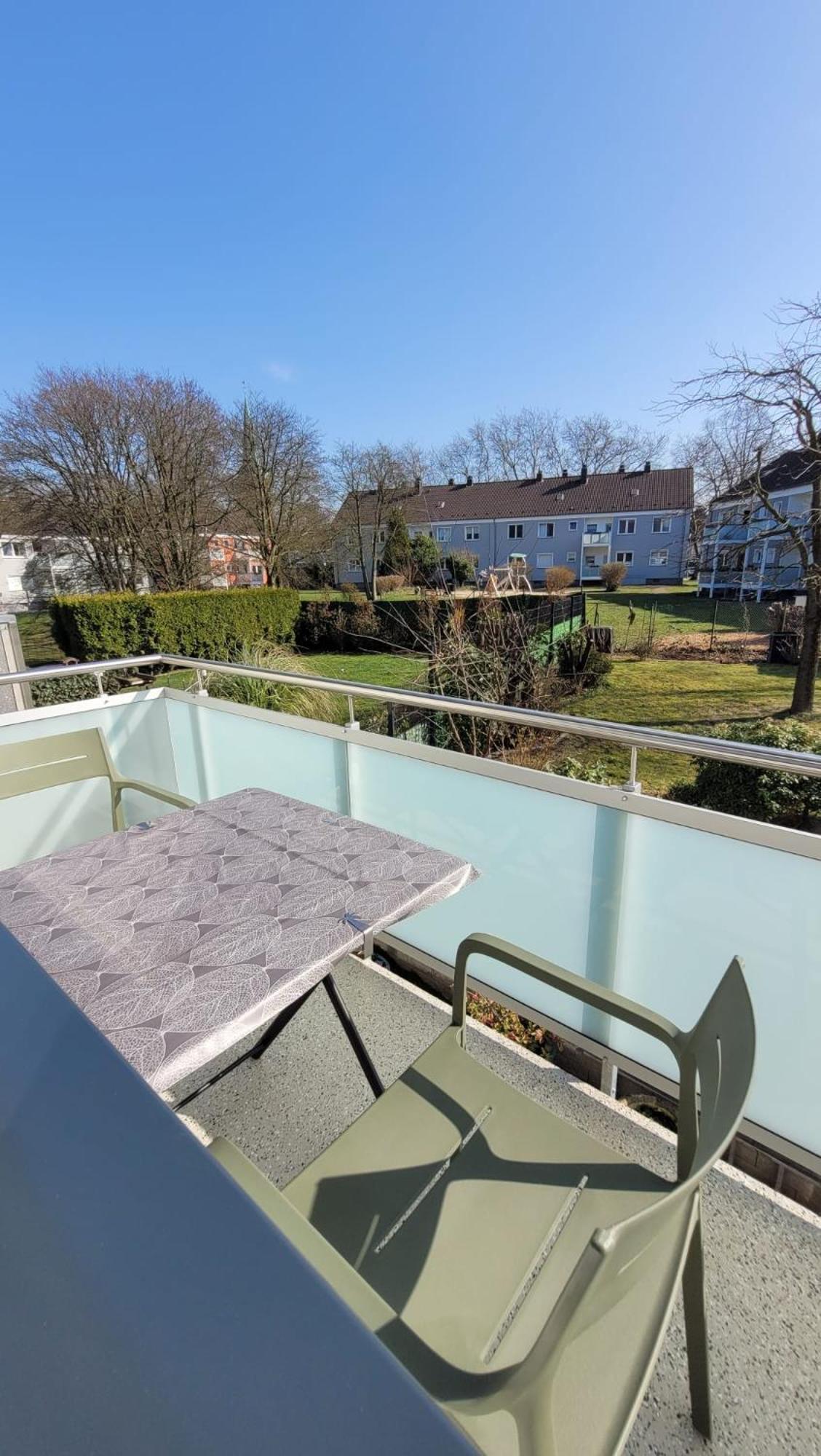 Ruhig Gelegene 2-Zi Fewo, Wallbox, Balkon Essen Buitenkant foto